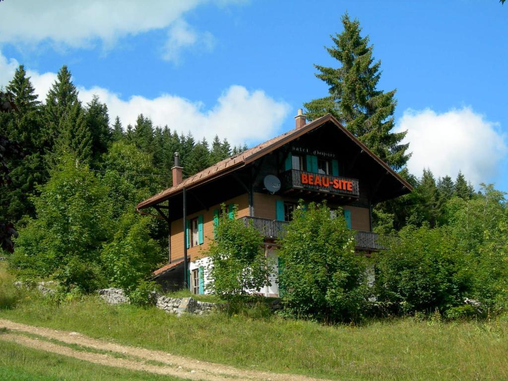 Le Coucou Et Chalet Beau-Site Hotel Les Rasses Exterior photo